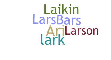 उपनाम - Larkin